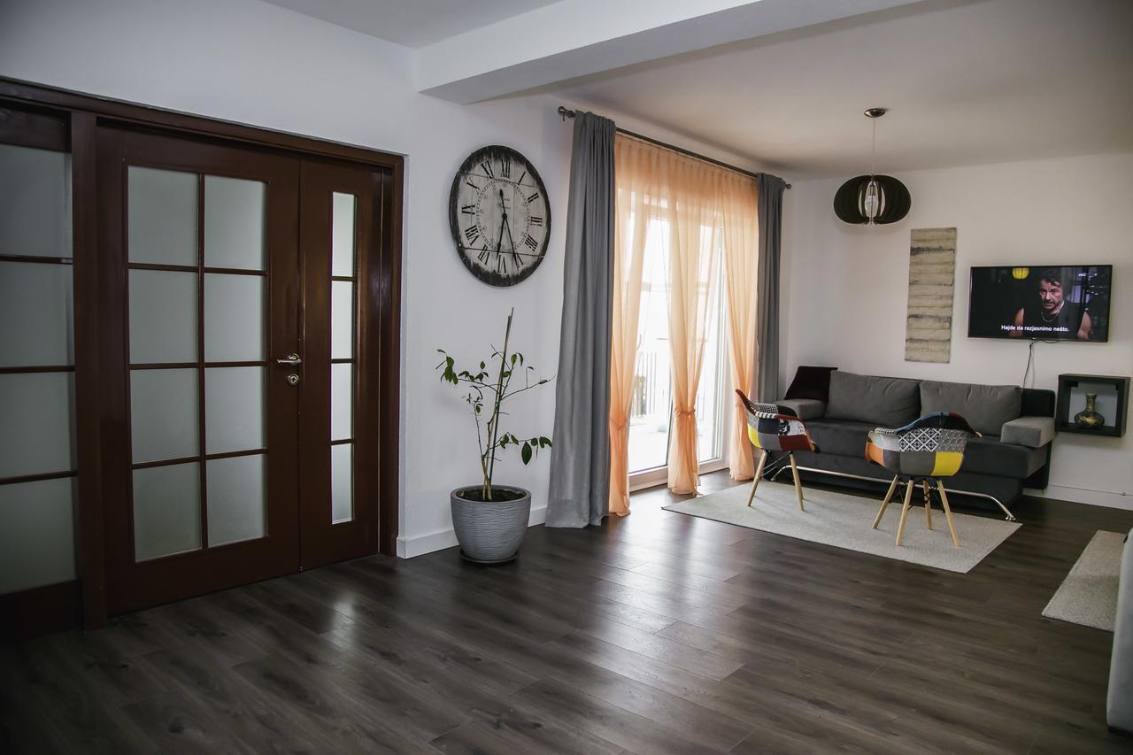 Lgp Exclusive Apartment Bihać Exteriör bild